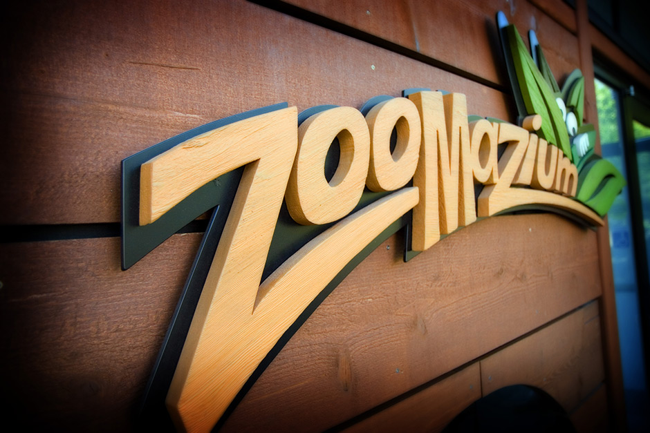 Zoomazium Logo